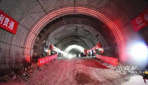 :纣88׳8.1km3깤ڽ