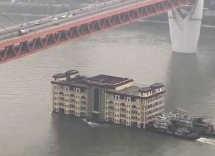 5层大楼江上漂是什么回事:详情真相原因曝光(图) 5层大楼江上漂是什么回事:详情真相原因曝光(图)