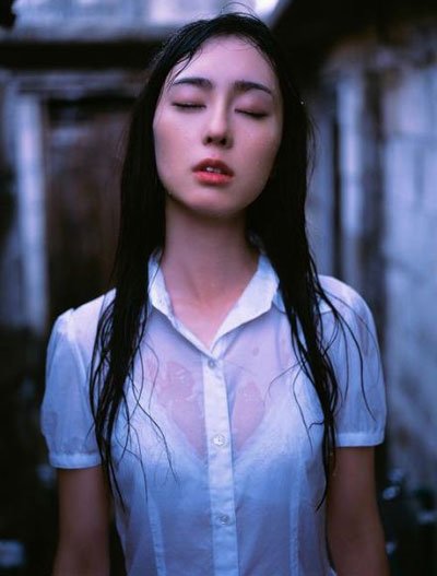 女人性饥渴的身体表现：帮男人识破女人想要的时刻