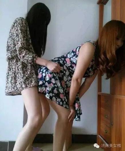 女大学生宿舍私照：罕见私生活写真（宅男福利）