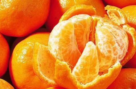 一个橘子5味“药”,但不能和它一起吃,特伤肝!(图) 一个橘子5味“药”,但不能和它一起吃,特伤肝!(图)