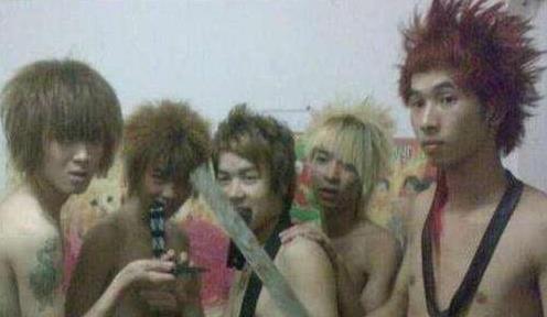 非主流是什么意思：大众潮流主张个性另类（图）