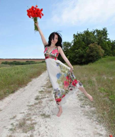 库喜娜卡吉利简介:库喜娜卡吉利人生疯狂传奇(图) 库喜娜卡吉利简介:库喜娜卡吉利人生疯狂传奇(图)