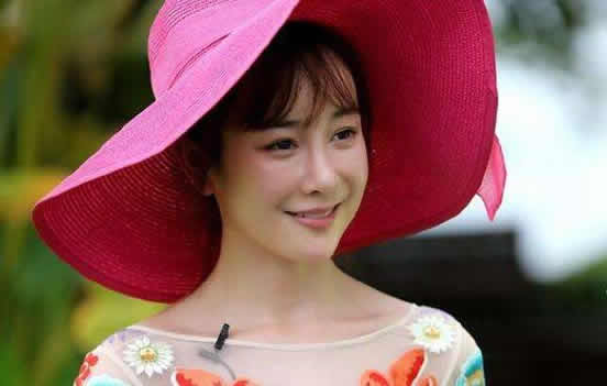 张檬回应整容：言语中透着无奈整容前后照片变化