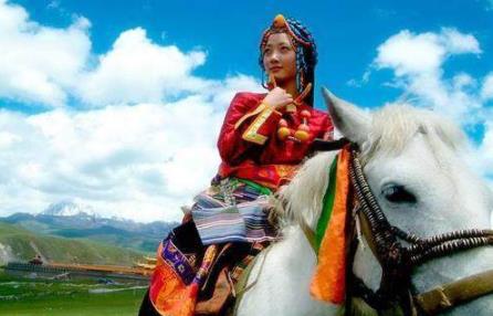 少数民族风俗习惯:详细介绍56个民族习俗简介及禁忌 少数民族风俗习惯:详细介绍56个民族习俗简介及禁忌