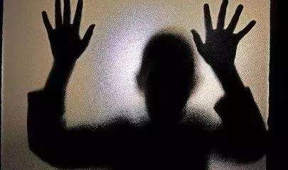 女子半夜学藏獒叫:为什么会这样具体详情令人心酸 女子半夜学藏獒叫:为什么会这样具体详情令人心酸