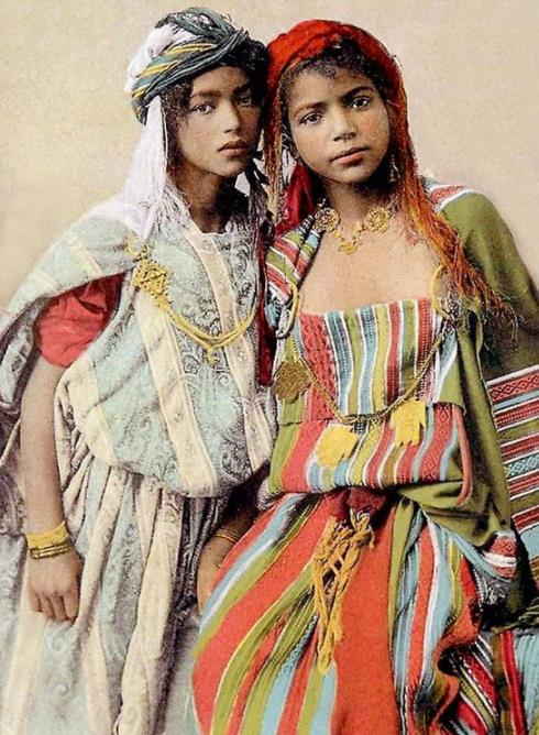 100年前各国女人形象介绍：穿衣打扮和气质（图）