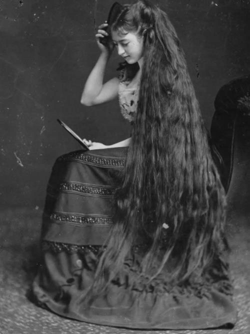 100年前各国女人形象介绍：穿衣打扮和气质（图）
