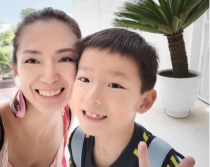 东游记何仙姑离婚:个人原因不影响孩子(图) 东游记何仙姑离婚:个人原因不影响孩子(图)