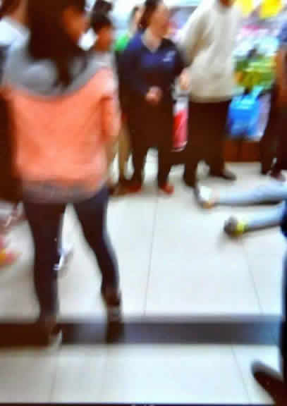 高三女生被捅伤:因什么事情被捅结果是什么详情 高三女生被捅伤:因什么事情被捅结果是什么详情