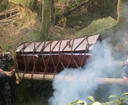 老一辈人的叙述：民间大山一个关于棺材的故事