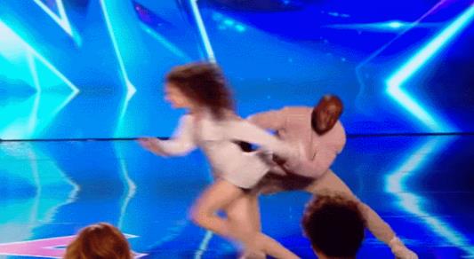 把家暴跳成了舞蹈