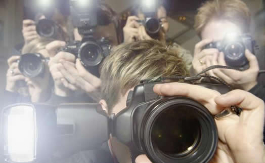 偷拍敦煌壁画:具体详情经过网友们纷纷回应 偷拍敦煌壁画:具体详情经过网友们纷纷回应