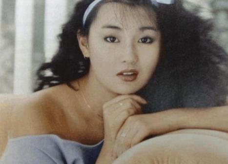 张曼玉近照暴瘦:身材纤瘦张曼玉曾经的美艳容貌 张曼玉近照暴瘦:身材纤瘦张曼玉曾经的美艳容貌