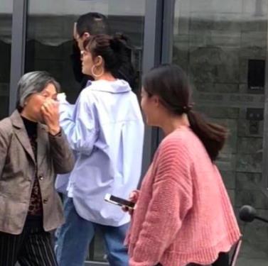 偶遇张雨绮袁巴元复合：这组照片说明已破镜重圆（图）