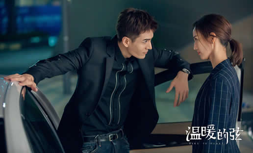 张钧甯回应经超接鼻涕是怎么回事:朋友间的暖心举动 张钧甯回应经超接鼻涕是怎么回事:朋友间的暖心举动