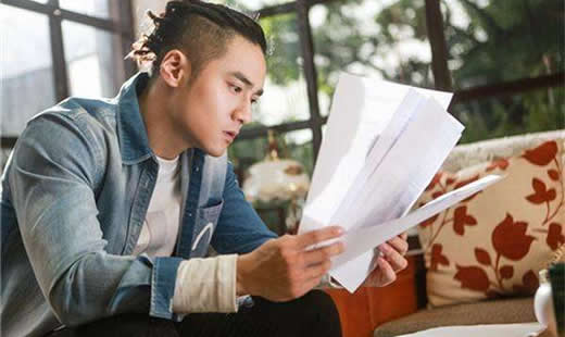 蒋劲夫 逮捕令是什么情况:蒋劲夫家暴始末及最新动态 蒋劲夫 逮捕令是什么情况:蒋劲夫家暴始末及最新动态