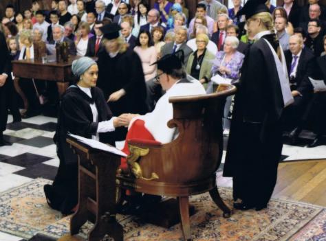 乒乓女皇邓亚萍谈下跪门:为什么向神职人员下跪真相 乒乓女皇邓亚萍谈下跪门:为什么向神职人员下跪真相