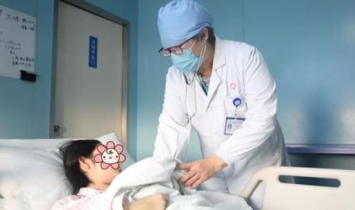 少女血液变粉红色是怎么回事：解读血液变粉红的详情