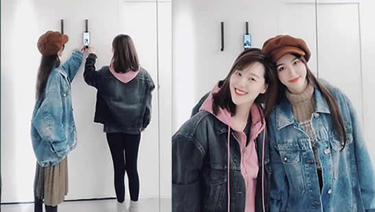 唐嫣晒趣味自拍照:唐嫣与闺蜜王冠少女般嗨玩自拍 唐嫣晒趣味自拍照:唐嫣与闺蜜王冠少女般嗨玩自拍