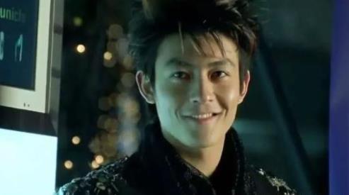 陈冠希重回颜值巅峰是什么情况:已为人父复出养家 陈冠希重回颜值巅峰是什么情况:已为人父复出养家