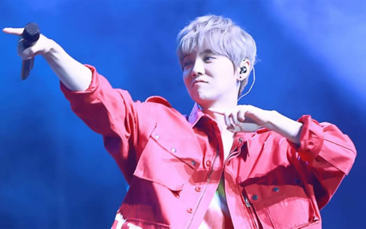 鹿晗卫星发射升空正能量满满：RE:X星送粉丝意义重大