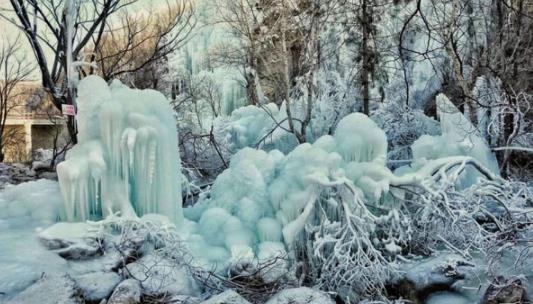 京藏高速降雪预警是这么回事(附罕见雪景欣赏) 京藏高速降雪预警是这么回事(附罕见雪景欣赏)