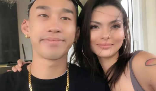 naomi经纪公司声明是什么情况:揭康雅馨割腕真相不值得 naomi经纪公司声明是什么情况:身体是自己这样做不值得