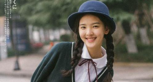 王思聪关注章若楠上了热搜：章若楠演艺圈新花