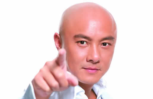张卫健光头原因揭开：张卫健谈光头经历这才是真相