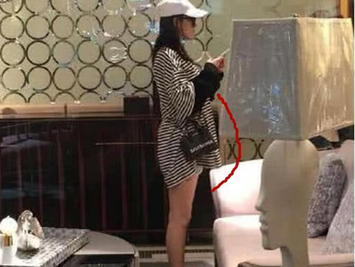 张馨予被爆怀孕是什么情况:偶遇张馨予小腹隆起真相 张馨予被爆怀孕是什么情况:偶遇张馨予小腹隆起真相