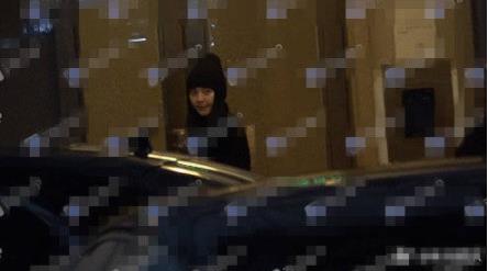 范冰冰李晨吃火锅是什么情况：风波后首度同框依然甜蜜
