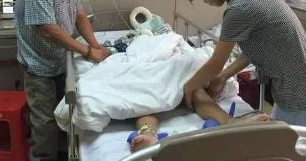 宿舍饮酒致截瘫是什么情况:这么严重喝了多少酒详情真相 宿舍饮酒致截瘫是什么情况:这么严重喝了多少酒详情真相