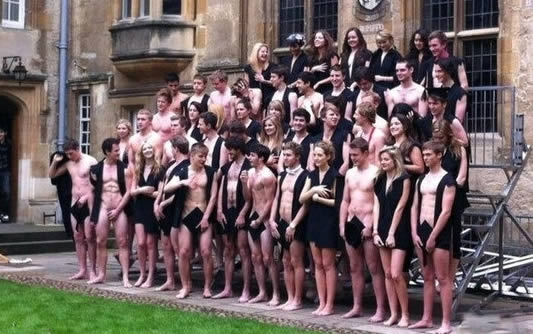 最牛毕业照：牛不牛图片展示给你看（组图）