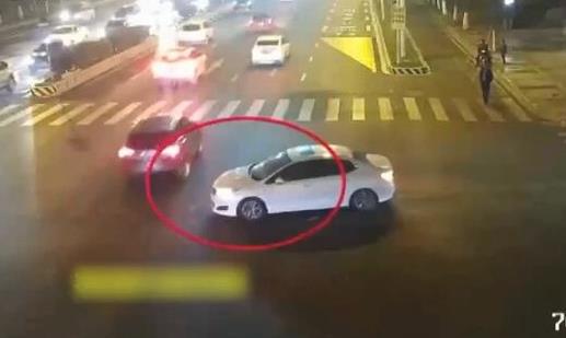 肇事逃逸真相暖心是什么情况：暖心有爱这就是真相