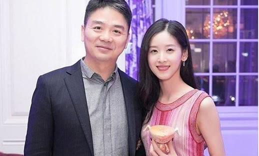 章泽天狂删微博:仅留下了5条微博内容曝光