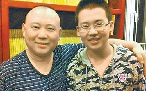 郭麒麟初中早恋详情真相:家教禁止早恋老爸却假装不知道 郭麒麟初中早恋详情真相:家教禁止早恋老爸却假装不知道