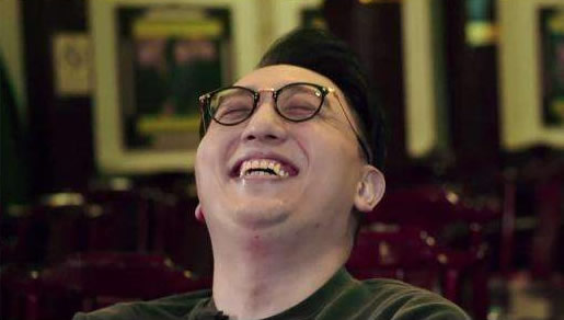 郭麒麟初中早恋详情真相:家教禁止早恋老爸却假装不知道 郭麒麟初中早恋详情真相:家教禁止早恋老爸却假装不知道