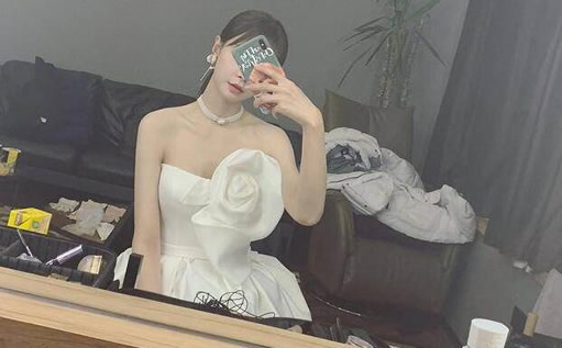 沈梦辰晒婚纱照真相详情:沈梦辰妆前照新娘子太美了 沈梦辰晒婚纱照真相详情:沈梦辰妆前照新娘子太美了