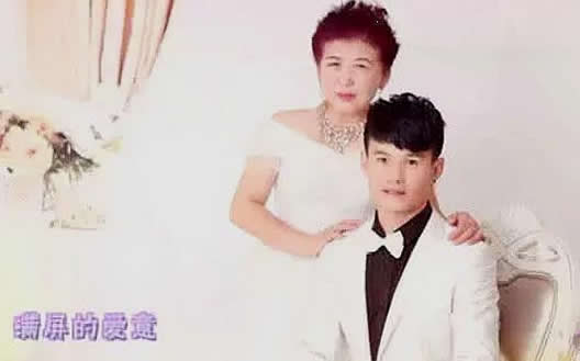 28岁小伙表白65岁大妈：详情曝光经过究竟什么情况