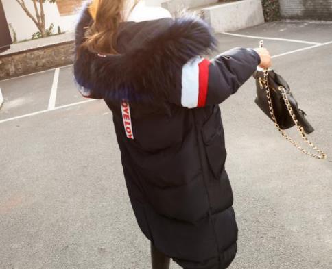 冬季必备时尚百搭单品：出街女人穿大衣才最有气质