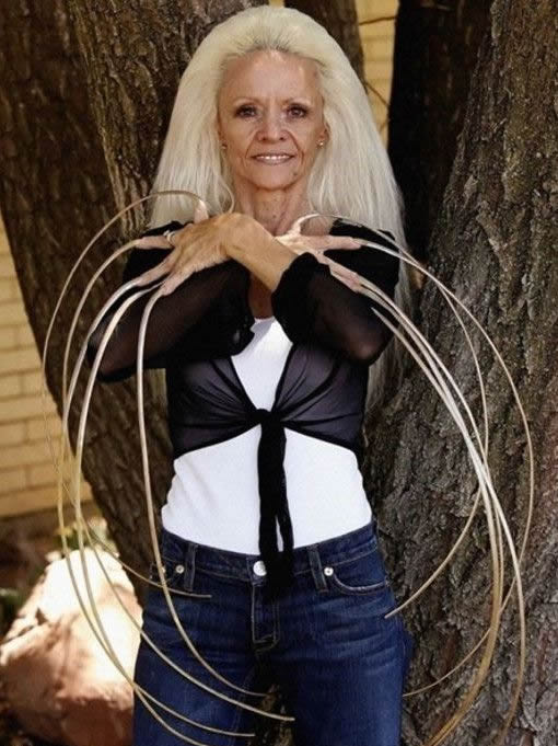 女人之最TOP10：世界之最之最强的生物女人（图）