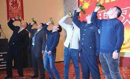 男子年会饮酒死亡真相是什么:男子年会饮酒死亡原因始末 男子年会饮酒死亡真相是什么:男子年会饮酒死亡原因始末