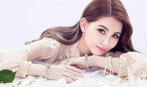 周杰伦昆凌恋爱史什么情况:昆凌谈两人恋爱过程 周杰伦昆凌恋爱史什么情况:昆凌谈两人恋爱过程