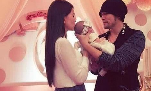 周杰伦昆凌恋爱史什么情况:昆凌谈两人恋爱过程 周杰伦昆凌恋爱史什么情况:昆凌谈两人恋爱过程