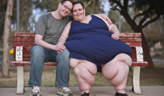 女子体重1400斤仍要增肥：唯一健康的超胖人（图）