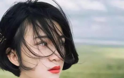 2019年流行的短发趋势：时髦短发图片欣赏