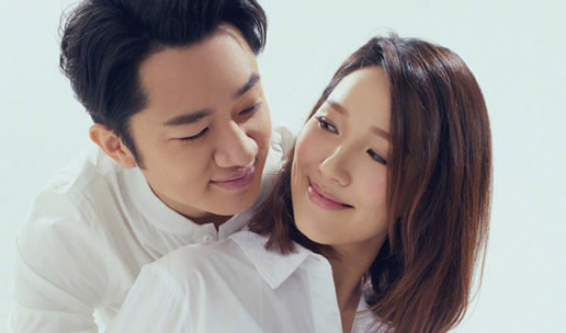 李亚男女儿正面照大眼睛可爱:美满温馨令人羡慕(图) 李亚男女儿正面照大眼睛可爱:美满温馨令人羡慕(图)