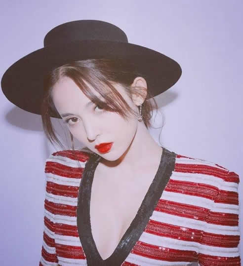 王栎鑫调侃朱一龙什么情况：具体内容真相详情曝光