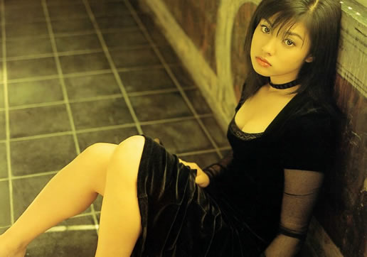 性感女神深田恭子三围曝光：清纯写真图片确实好看